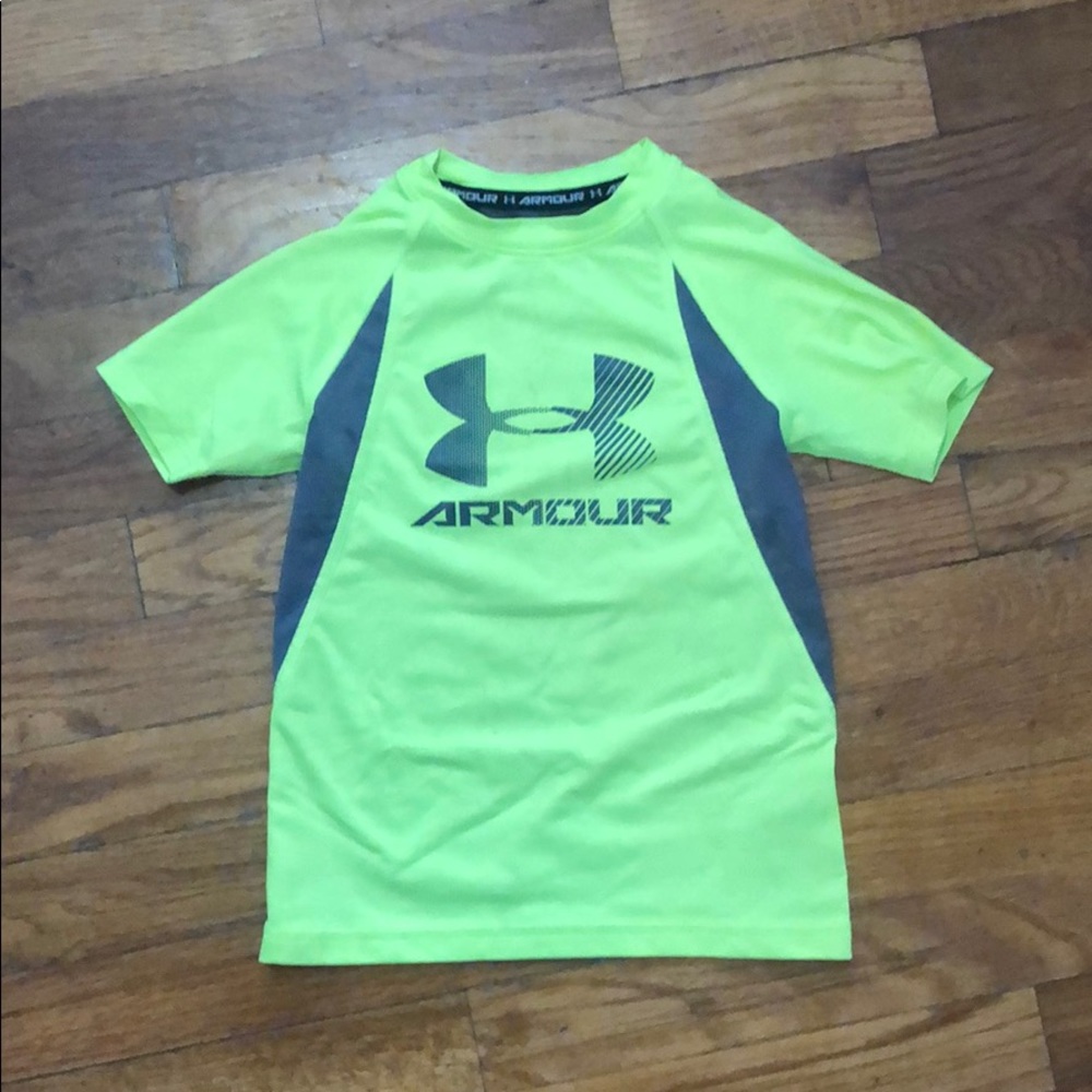 Boys under armour shirt